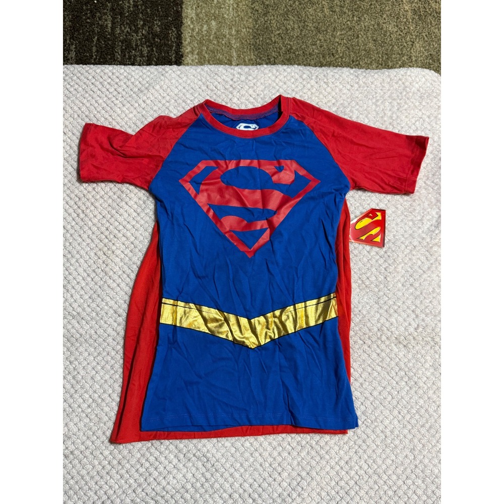 Superman Graphic T-Shirt with Attached Cape Blue Red Gold DC Comics Women Small